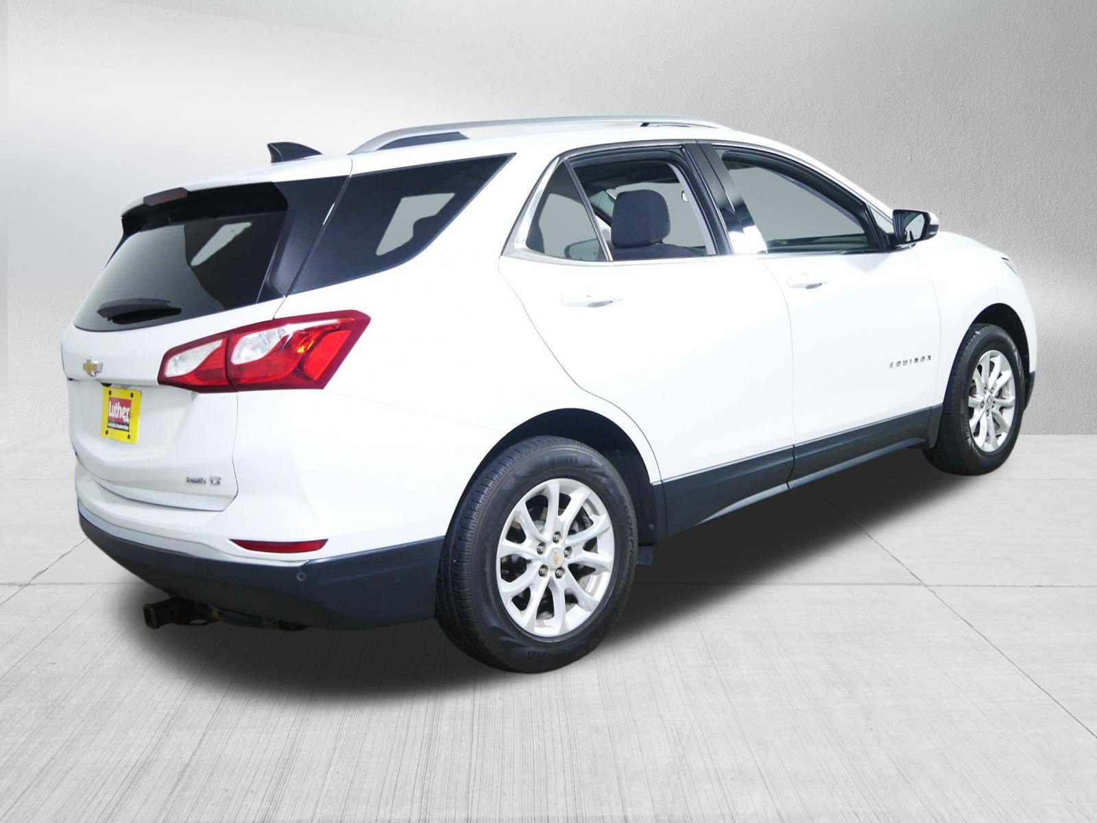 Used 2018 Chevrolet Equinox LT w/ Sun & Infotainment Package AWD/4WD image 7