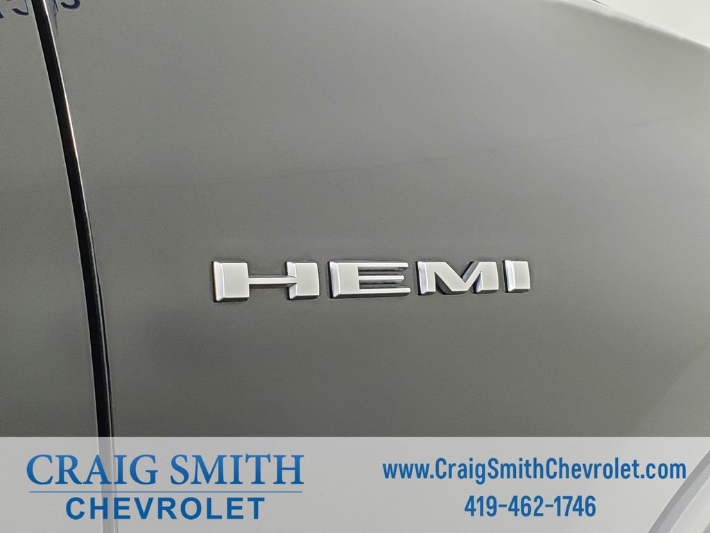 Used 2025 Dodge Durango R/T image 34