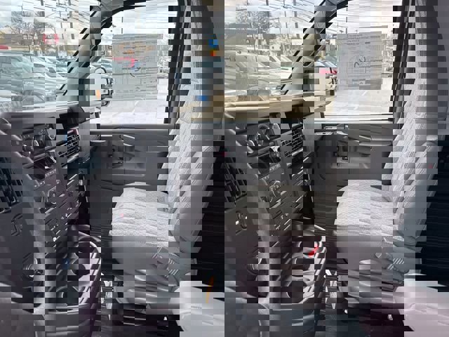 New 2025 Chevrolet Express 2500 w/ Driver Convenience Package image 25