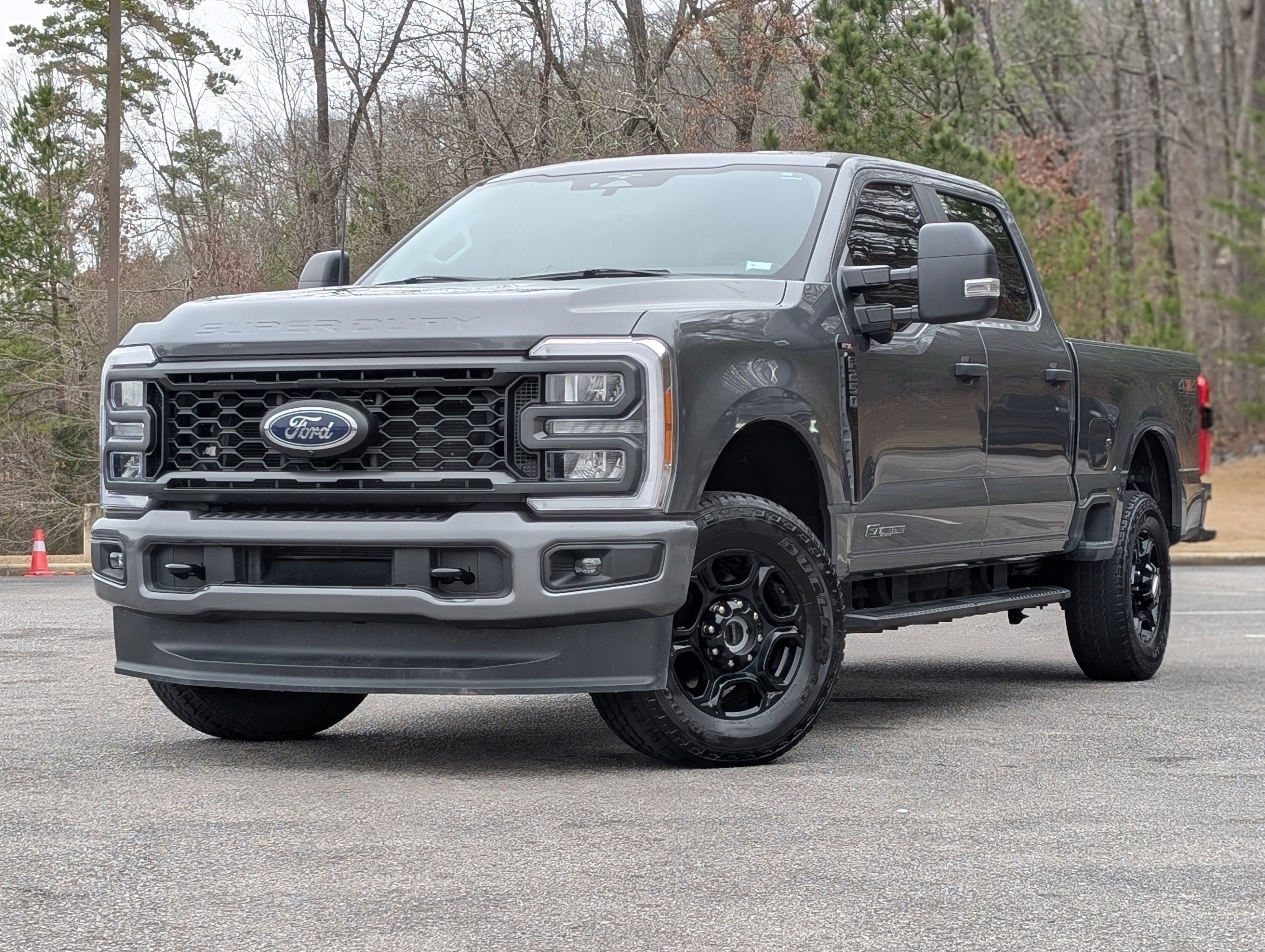 Used 2023 Ford F250 XL w/ STX Appearance Package image 4