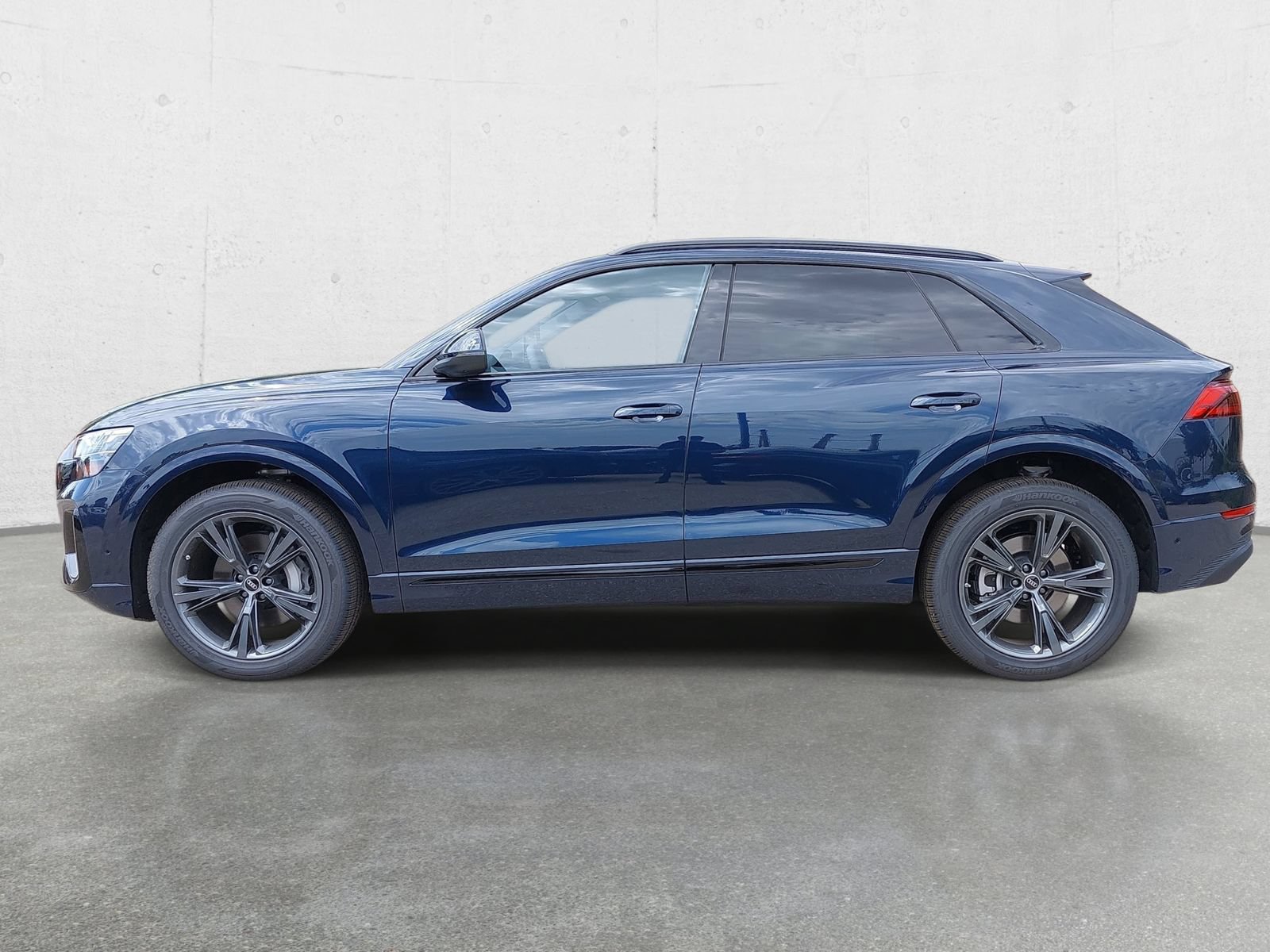 New 2026 Audi Q8 Premium AWD/4WD image 8