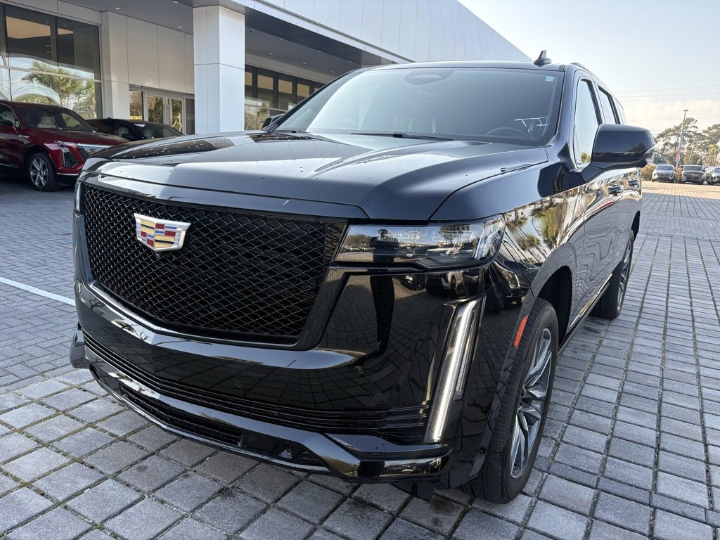 Used 2023 Cadillac Escalade Sport Platinum image 3