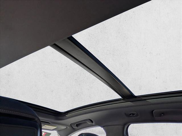 Used 2021 Porsche Macan image 20