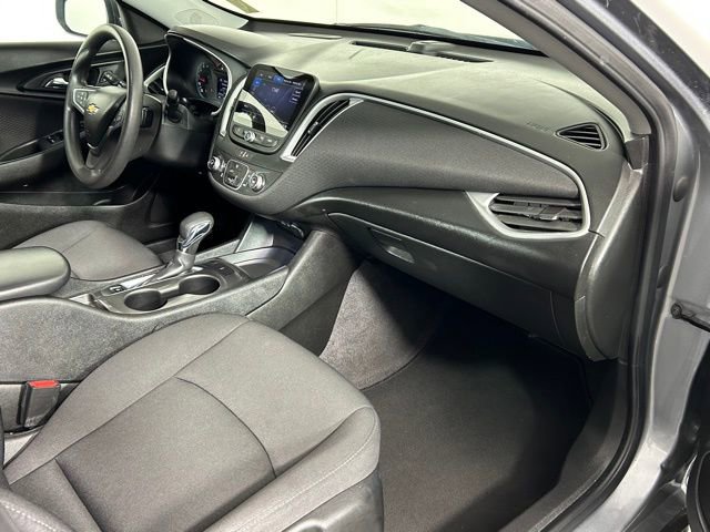 Used 2024 Chevrolet Malibu LS FWD image 7