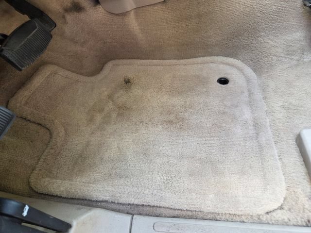 Used 2010 Ford Explorer Eddie Bauer RWD image 15