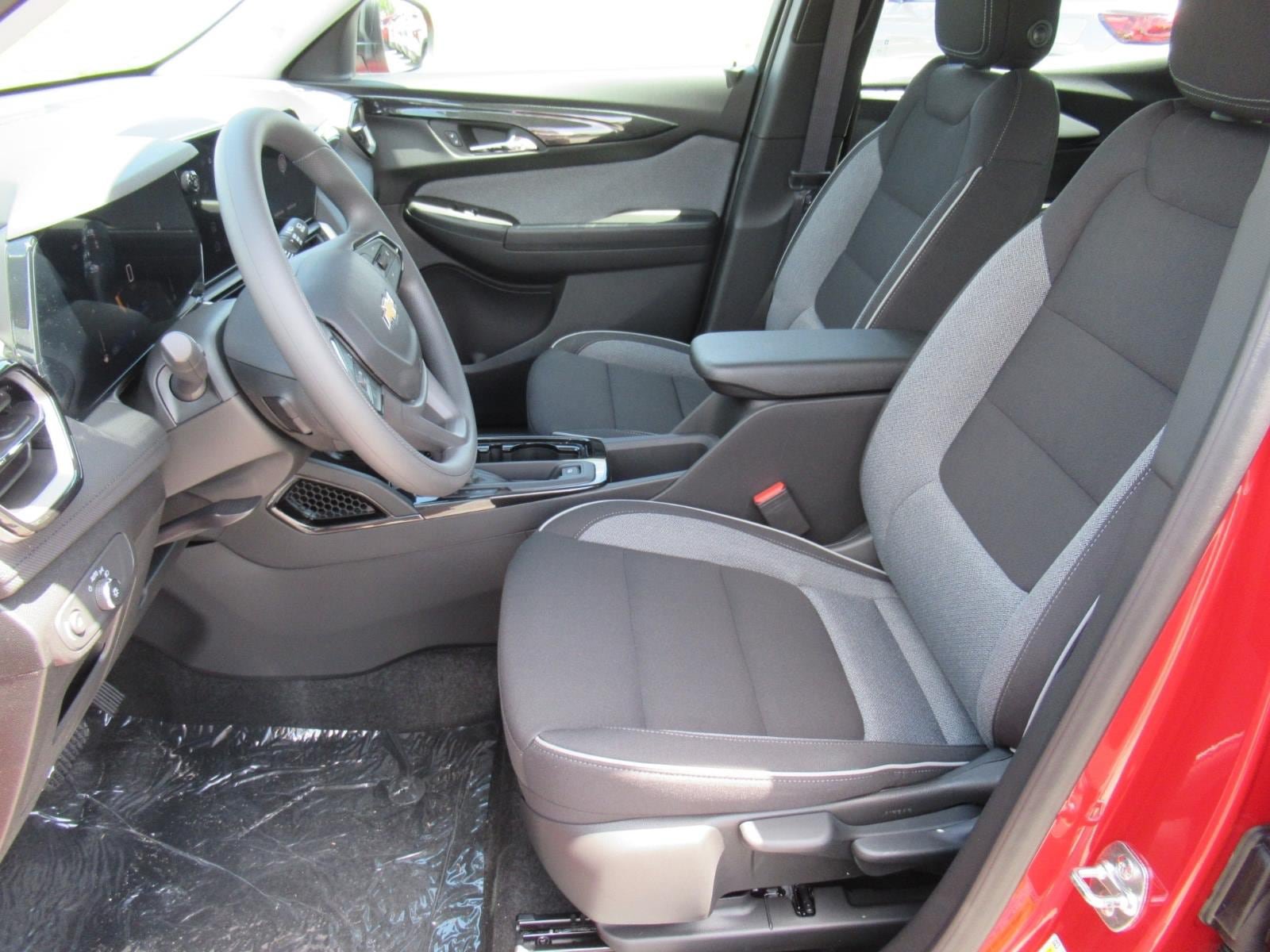 New 2026 Chevrolet TrailBlazer LS w/ LS Confidence Package FWD image 16