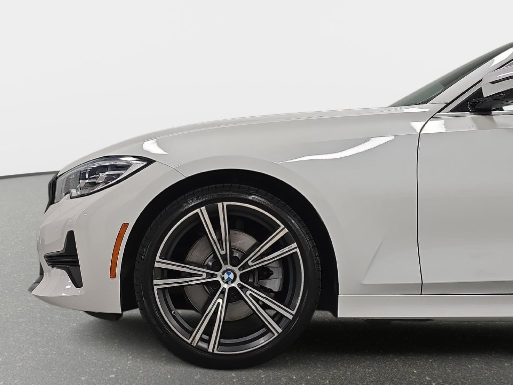 Used 2020 BMW 330i Sedan w/ Convenience Package RWD image 10