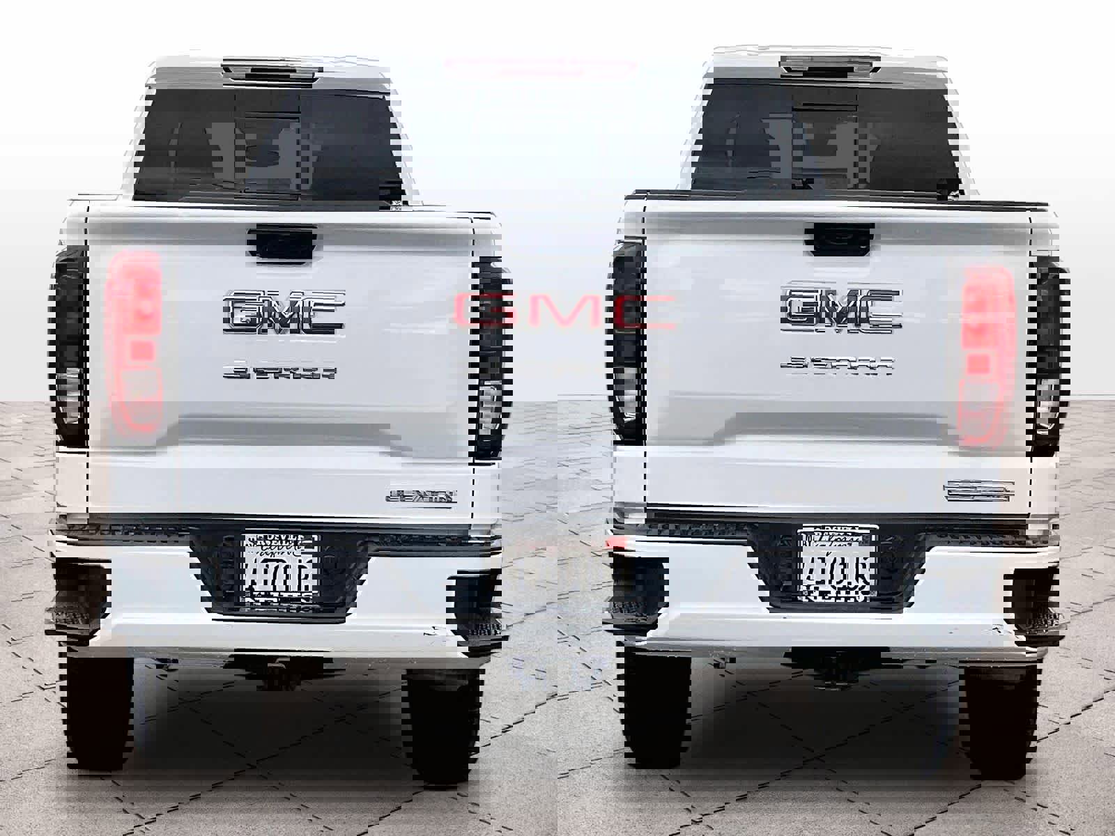 Used 2023 GMC Sierra 1500 Elevation w/ Preferred Package image 6