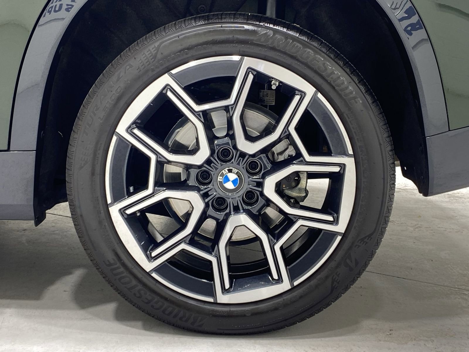Used 2025 BMW X1 xDrive28i w/ Convenience Package AWD/4WD image 10