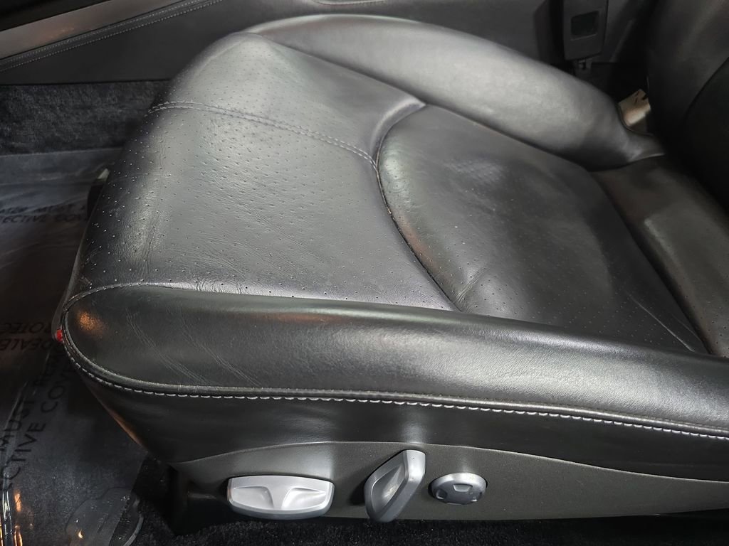 Used 2011 Porsche 911 Turbo S image 23