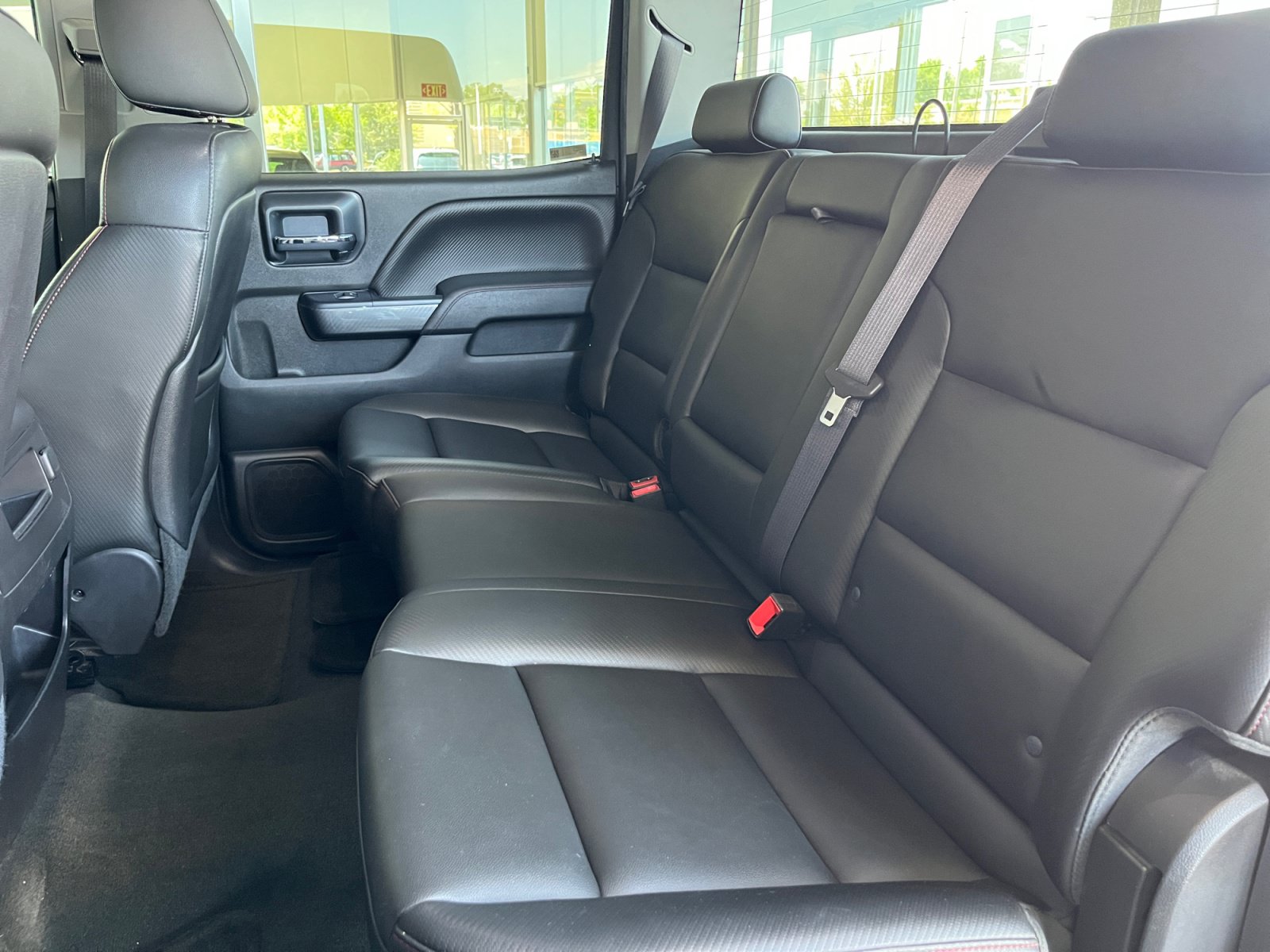 Used 2014 GMC Sierra 1500 SLT w/ All-Terrain Package AWD/4WD image 17