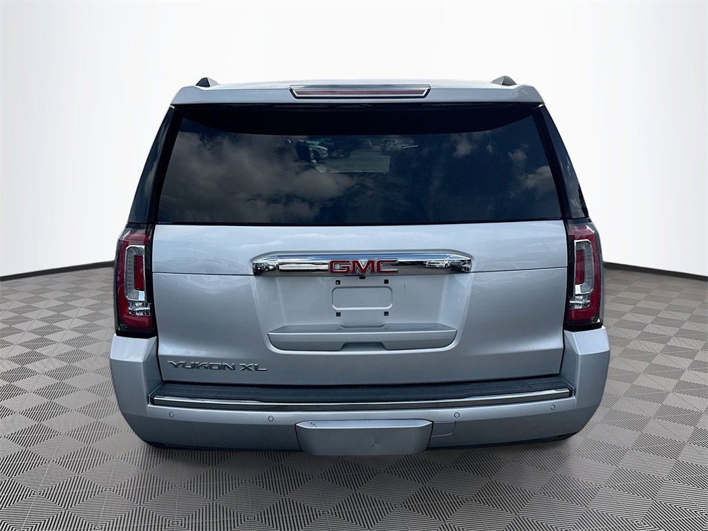 Used 2020 GMC Yukon XL Denali image 7