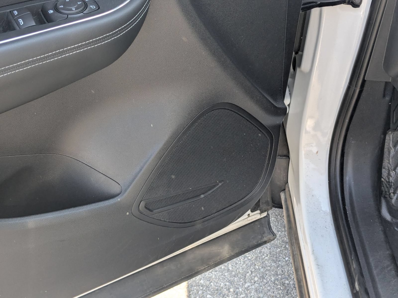 Used 2022 Buick Envision Preferred w/ Safety Package FWD image 12
