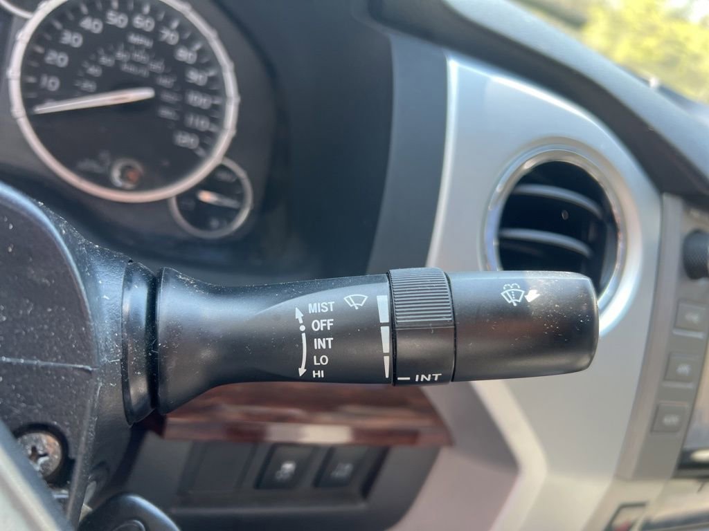 Used 2014 Toyota Tundra Limited w/ TRD Off Road Package image 28