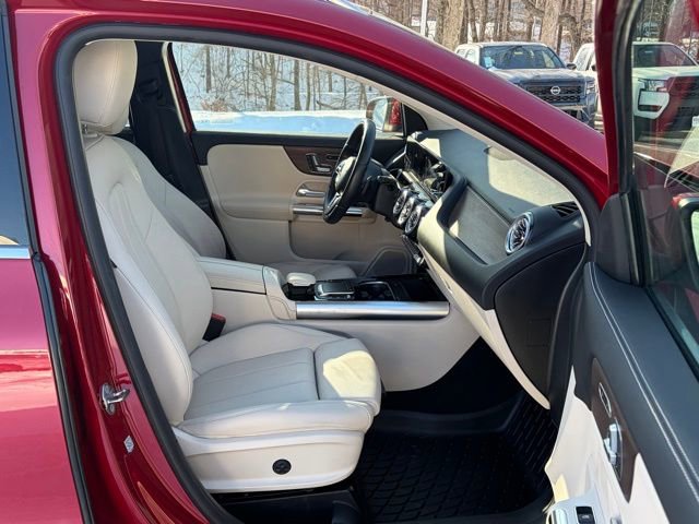 Used 2022 Mercedes-Benz GLA 250 4MATIC image 33