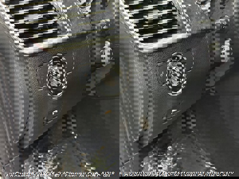 Used 2014 Mercedes-Benz ML 350 2WD image 25