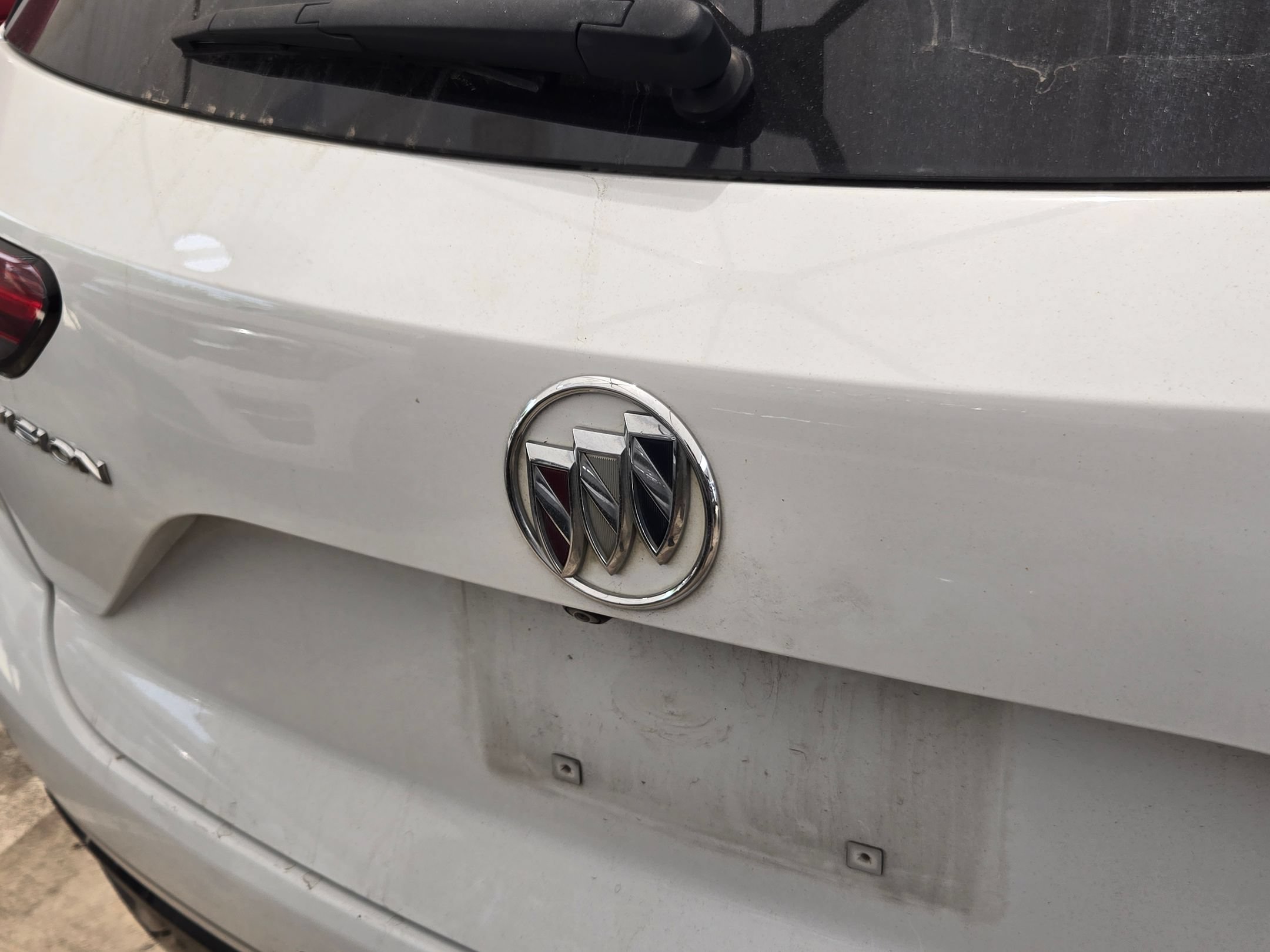 Used 2022 Buick Envision Essence w/ Technology Package II FWD image 8