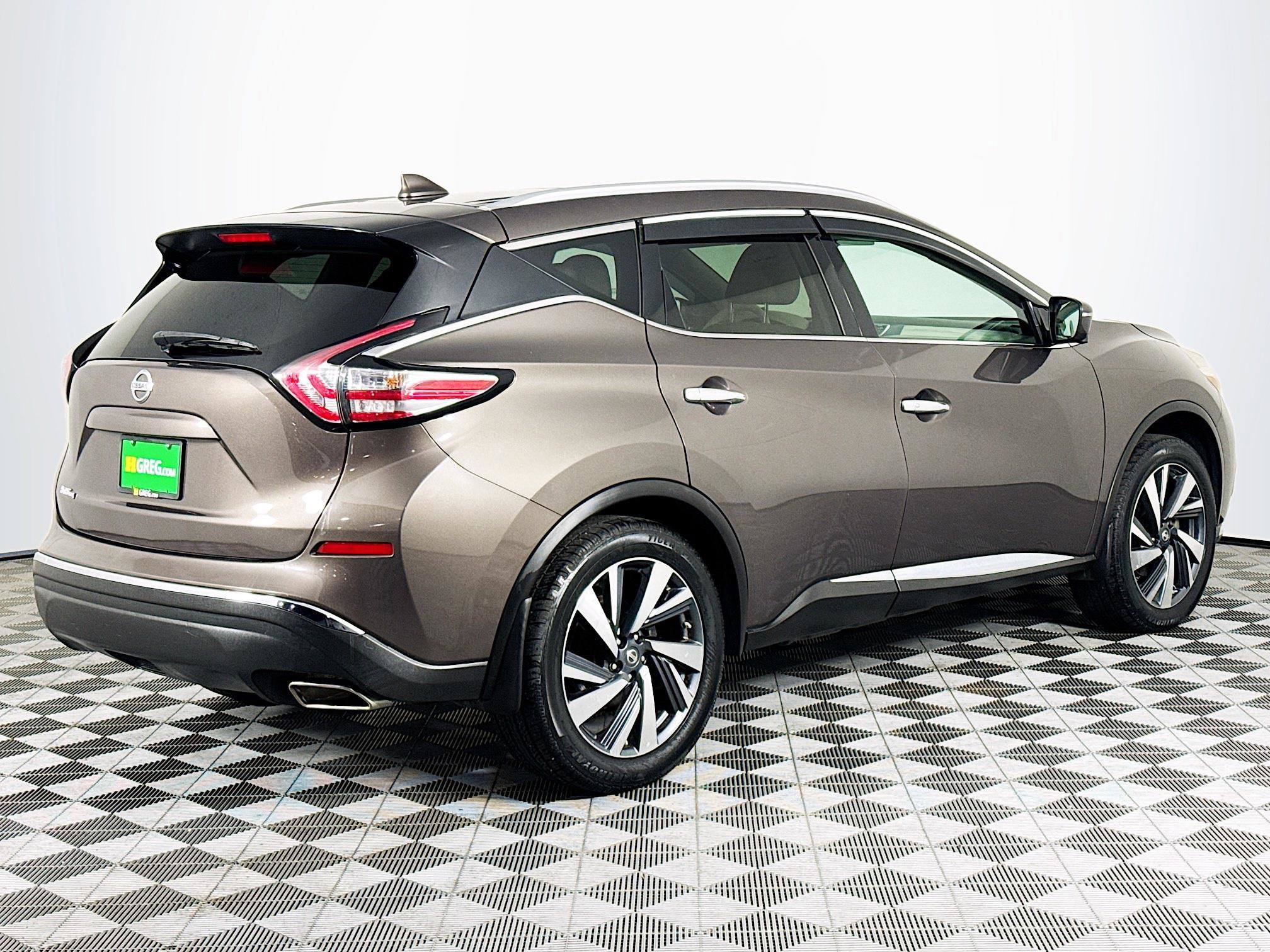 Used 2017 Nissan Murano Platinum image 10