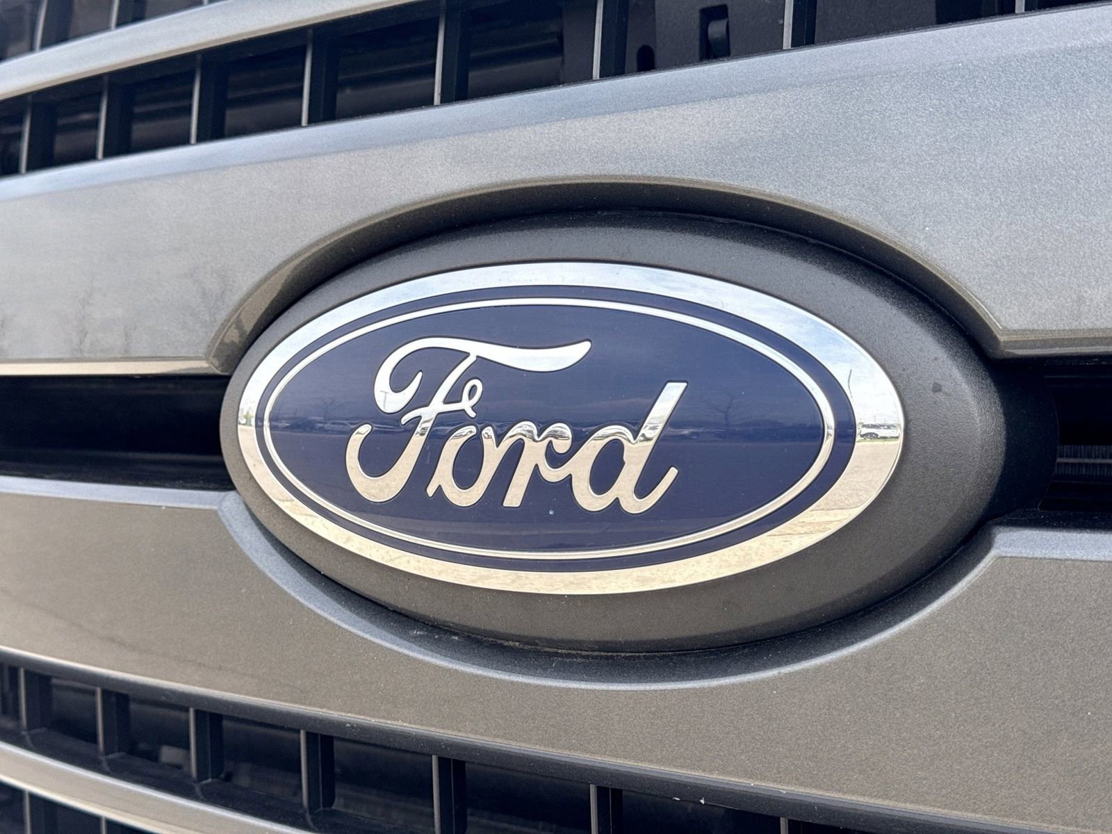 Used 2020 Ford F150 XLT w/ Equipment Group 302A Luxury AWD/4WD image 14