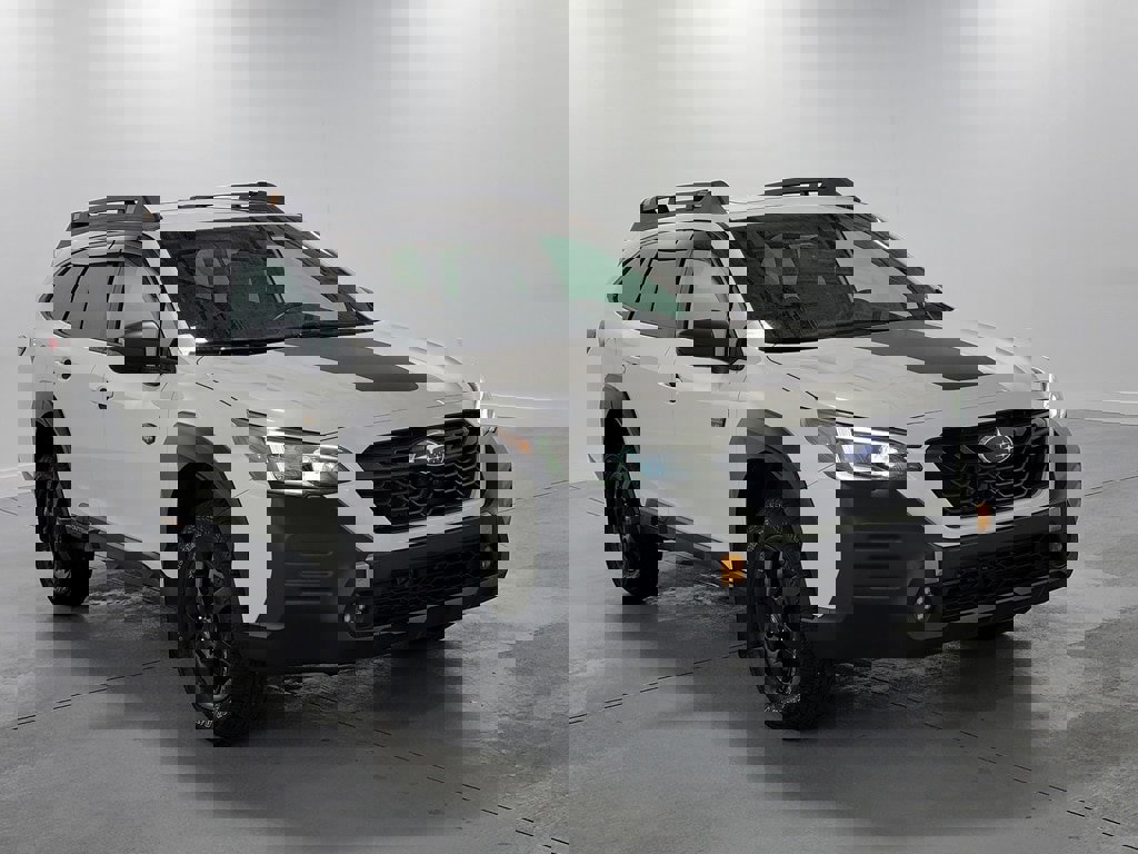 Used 2022 Subaru Outback Wilderness w/ Wilderness Package image 2