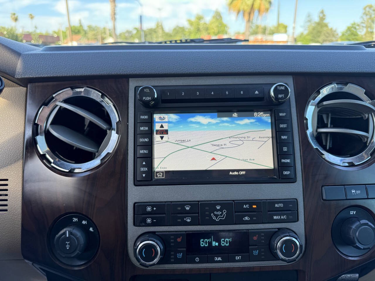 Used 2012 Ford F250 Lariat w/ Lariat Ultimate Pkg AWD/4WD image 19