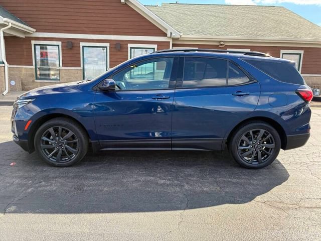 Used 2023 Chevrolet Equinox RS FWD image 4