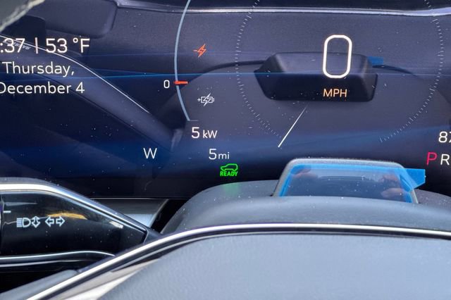 New 2026 Cadillac Lyriq Premium Sport image 27