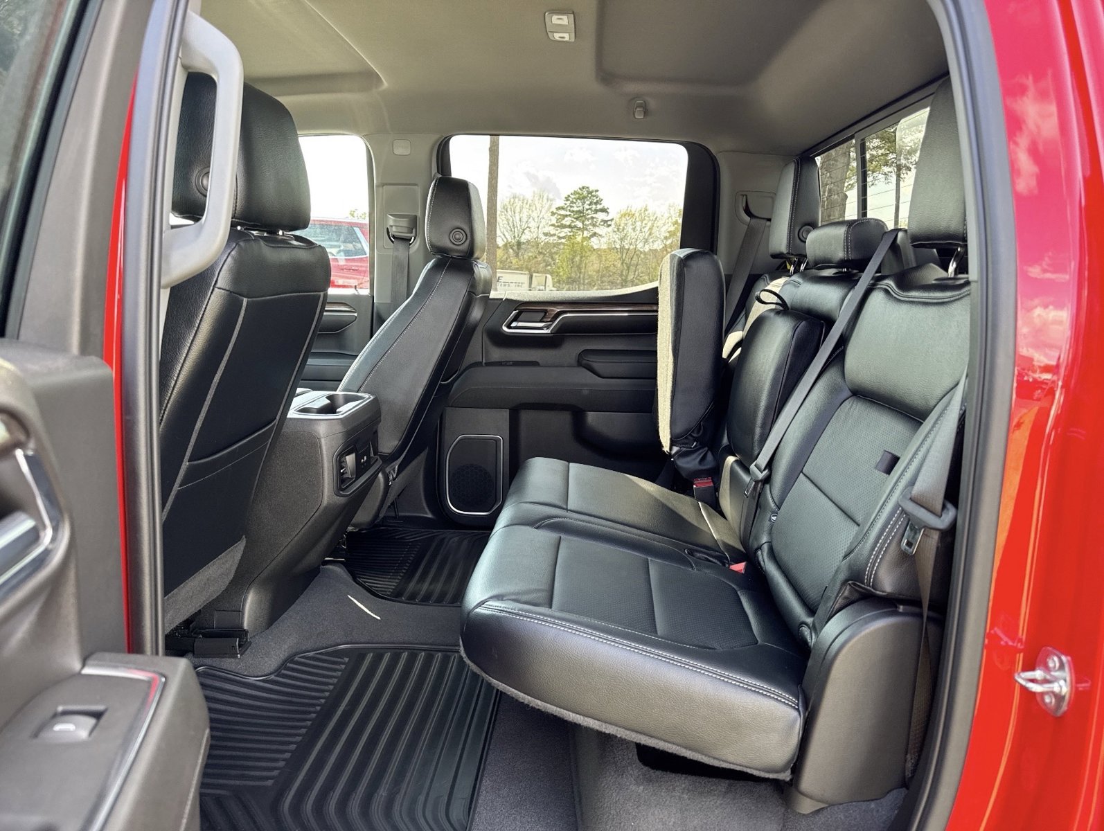 Used 2023 Chevrolet Silverado 1500 RST w/ Convenience Package II AWD/4WD image 28