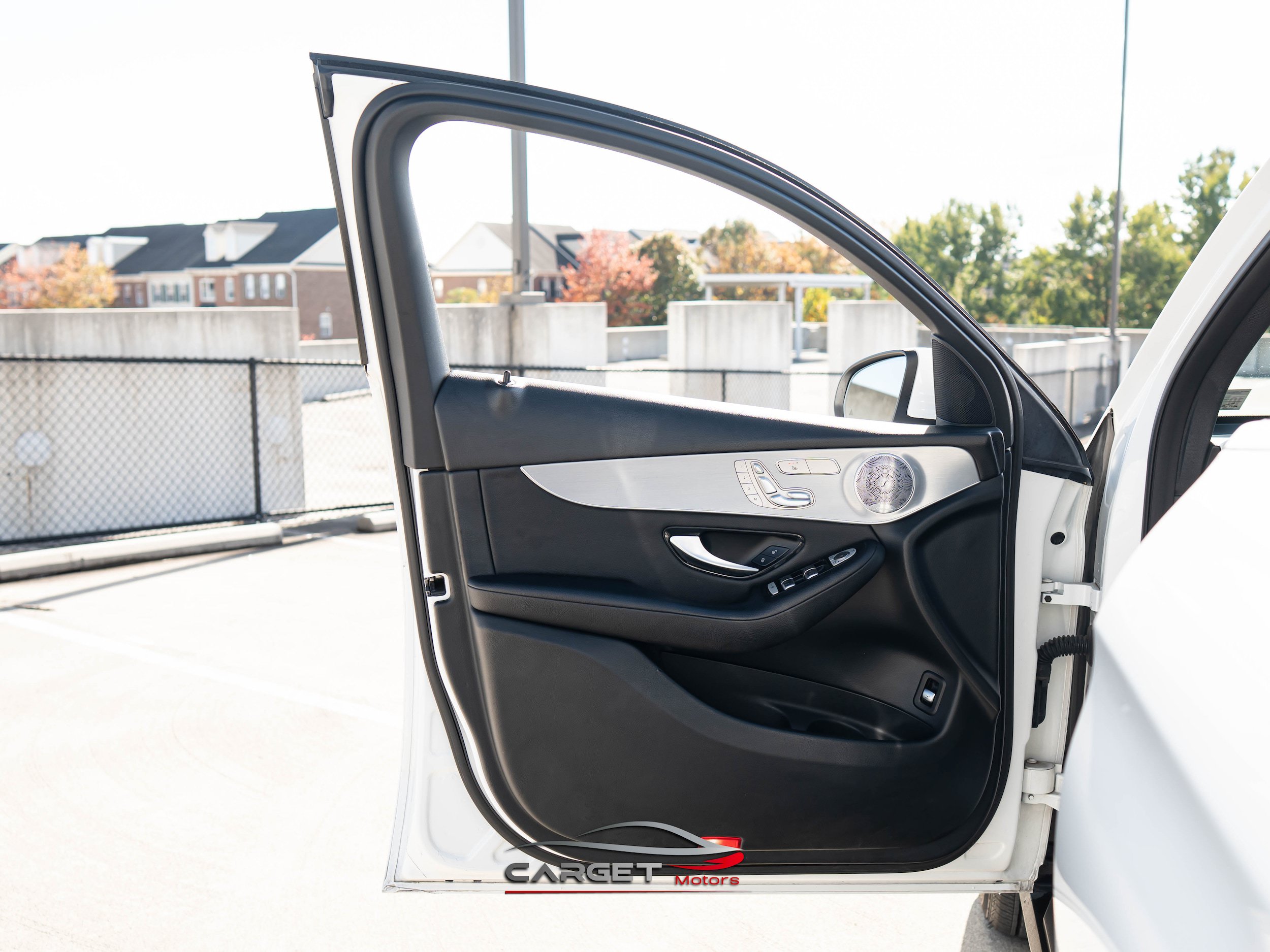 Used 2019 Mercedes-Benz GLC 300 4MATIC Coupe image 39