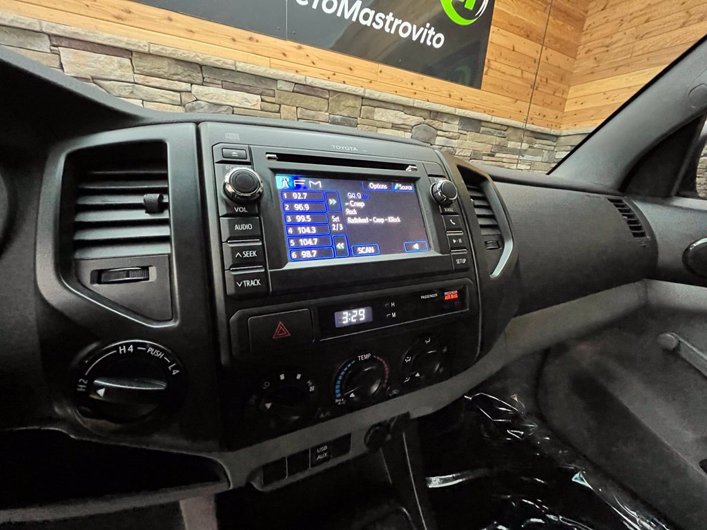 Used 2013 Toyota Tacoma 4x4 Regular Cab image 28