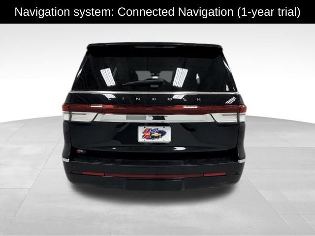 Used 2024 Lincoln Navigator Reserve AWD/4WD image 4