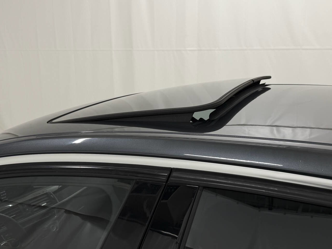 Used 2017 BMW 330i Sedan image 34