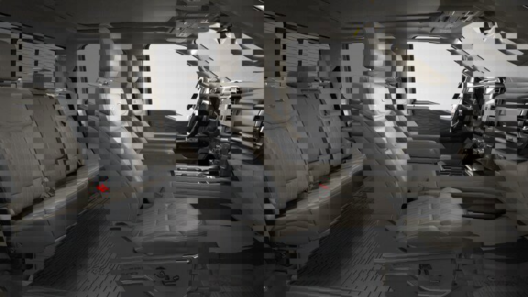 New 2026 Ford F250 Platinum w/ Platinum Plus Package image 27