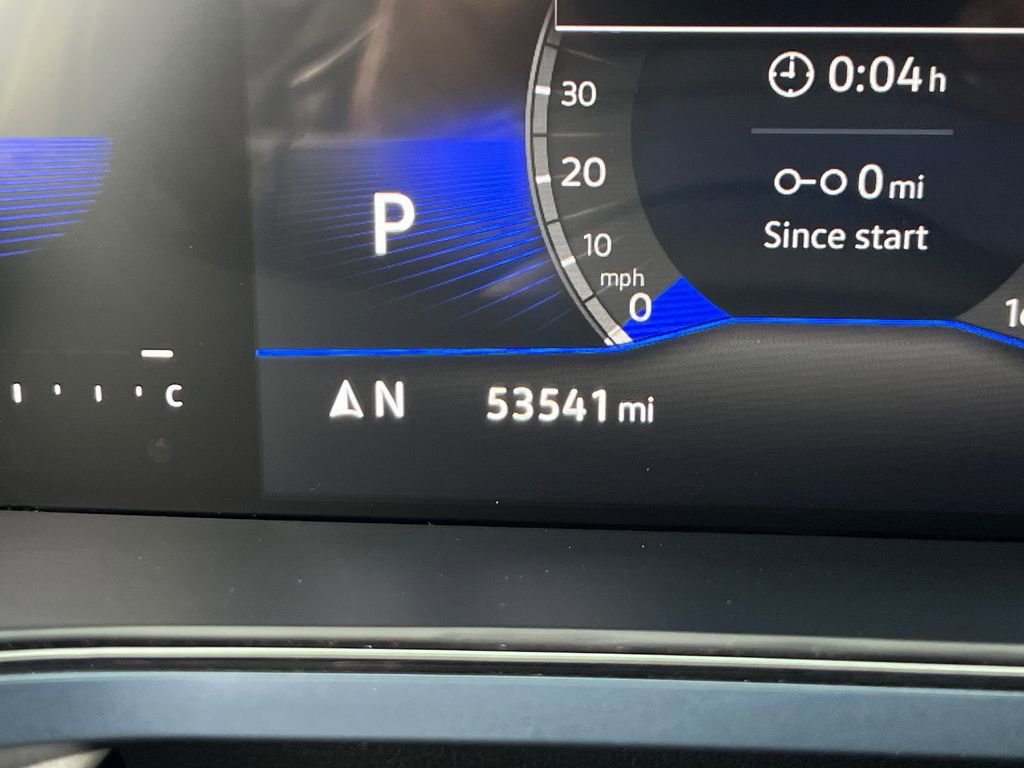 Used 2024 Volkswagen Taos SE image 31