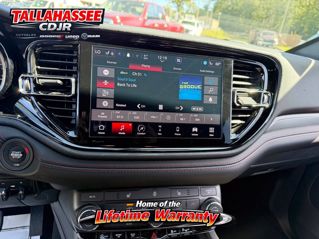 Used 2025 Dodge Durango GT w/ Trailer Tow Group IV AWD/4WD image 25