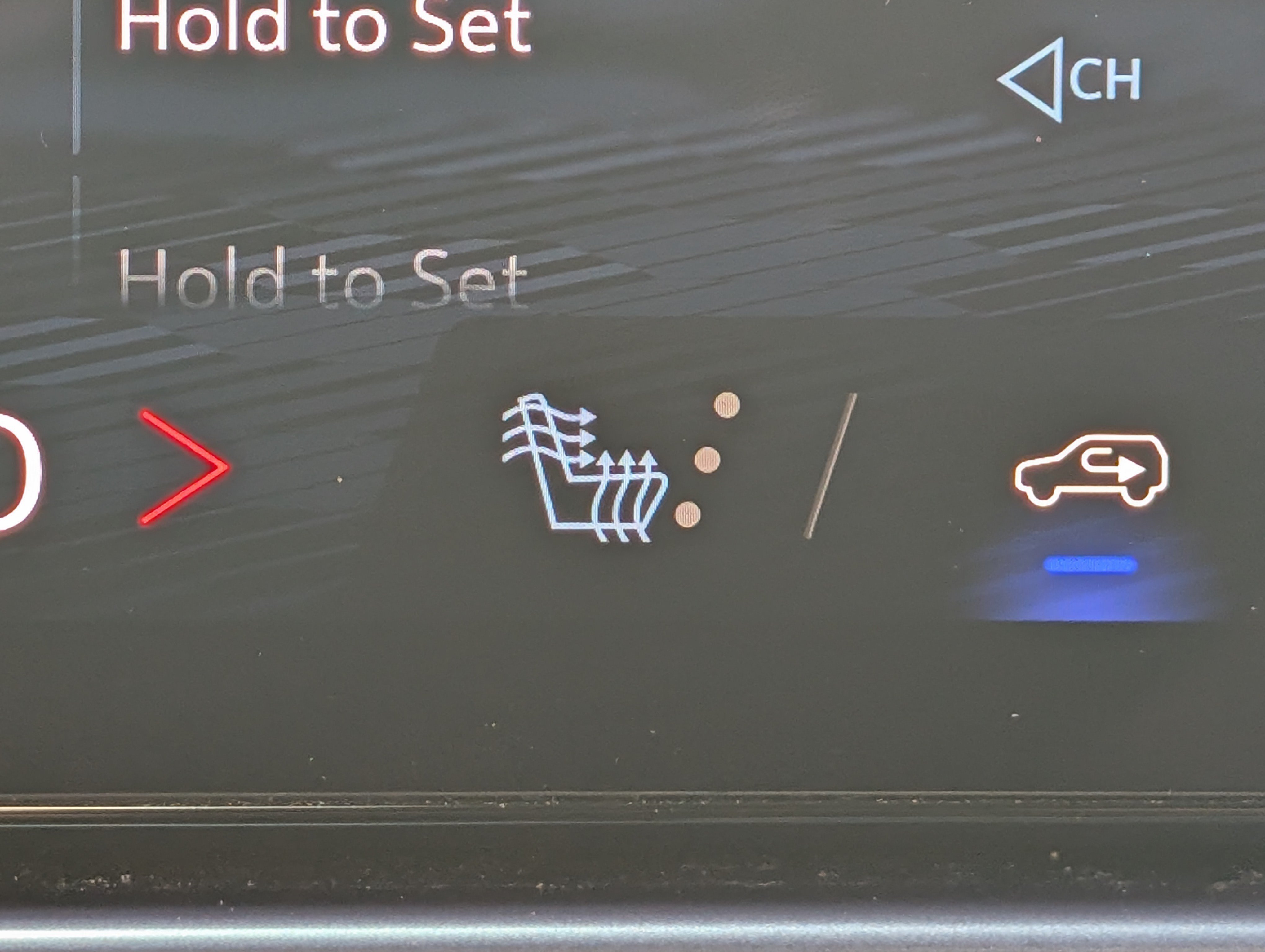 Used 2024 Chevrolet Equinox EV LT FWD image 32