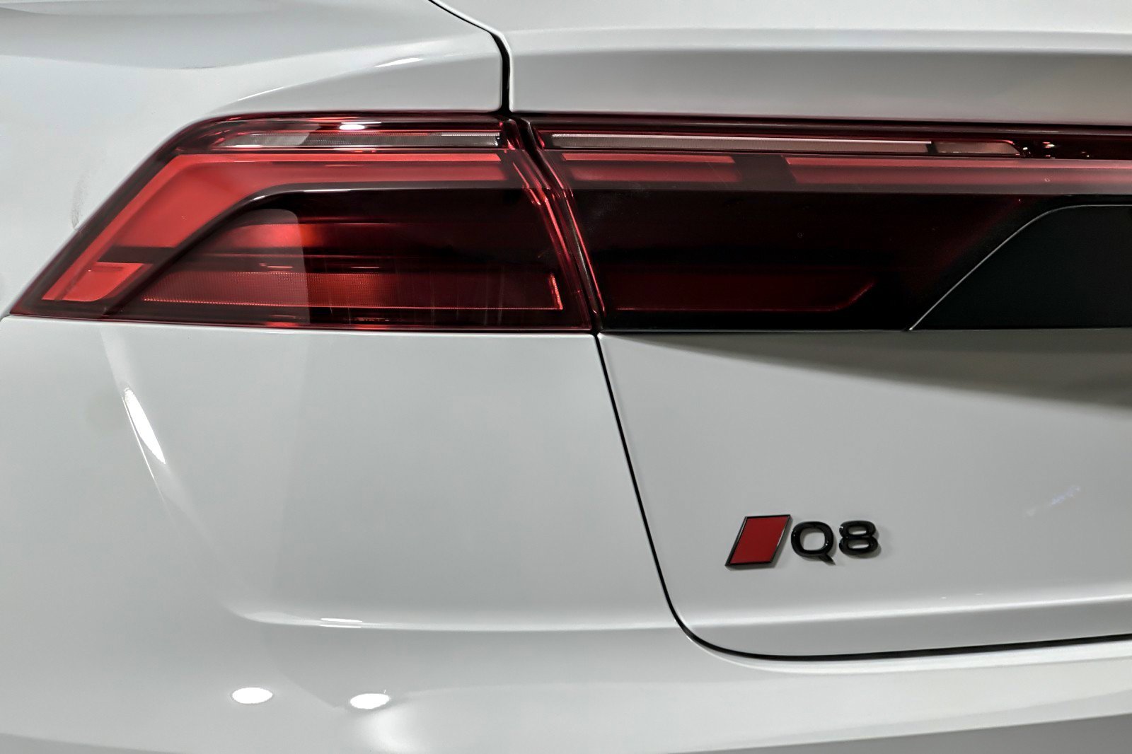 Used 2025 Audi Q8 Premium Plus w/ Premium Plus Package image 26