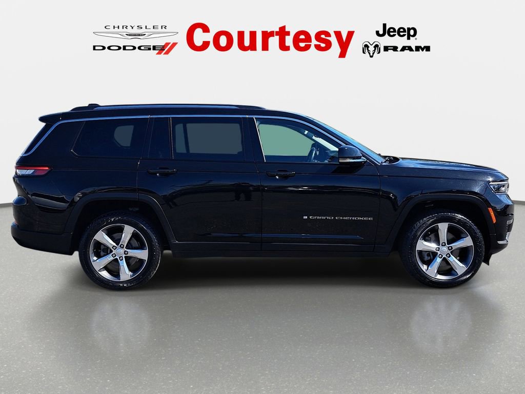 Certified 2021 Jeep Grand Cherokee L Limited AWD/4WD image 2