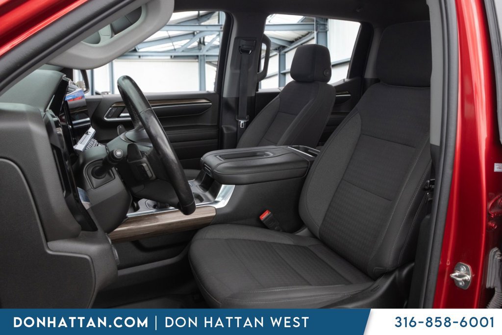 Used 2022 Chevrolet Silverado 1500 RST w/ Z71 Off-Road Package AWD/4WD image 17