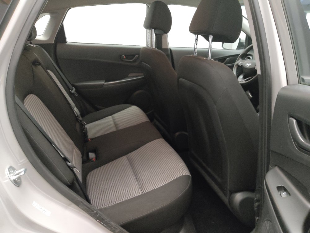 Used 2023 Hyundai Kona SE FWD image 19
