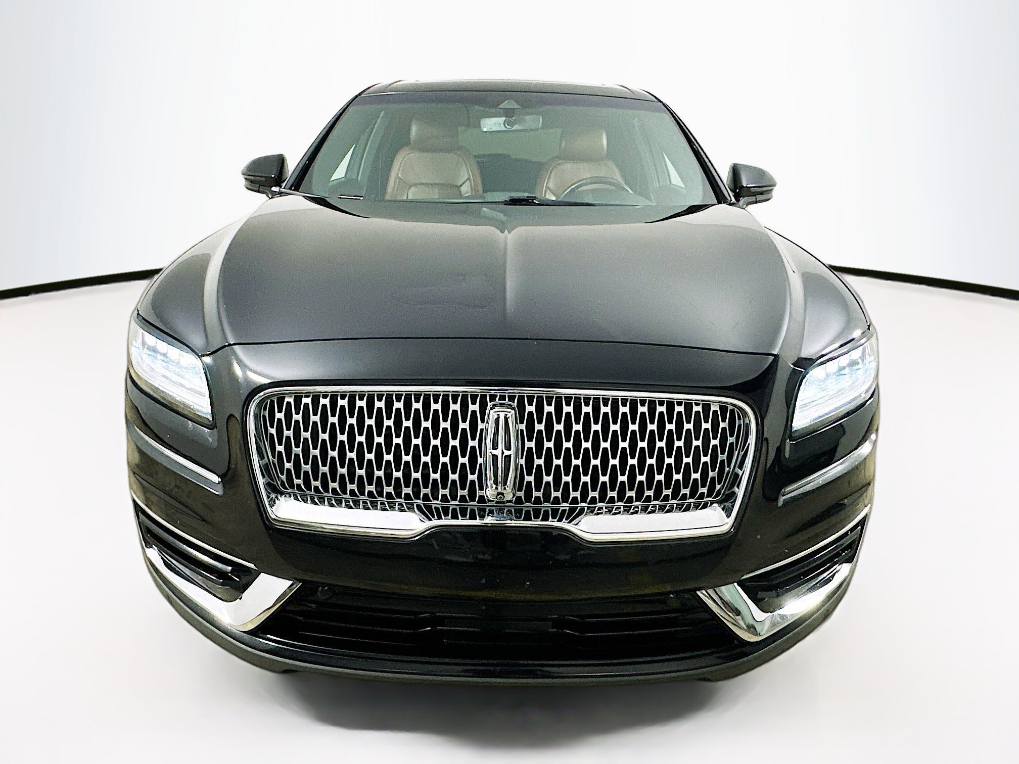 Used 2019 Lincoln Nautilus Reserve w/ Ultimate Package image 2