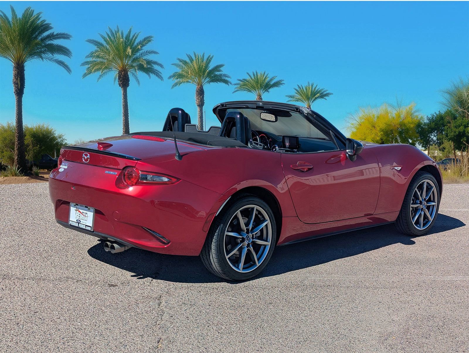 Used 2023 MAZDA MX-5 Miata Grand Touring image 5
