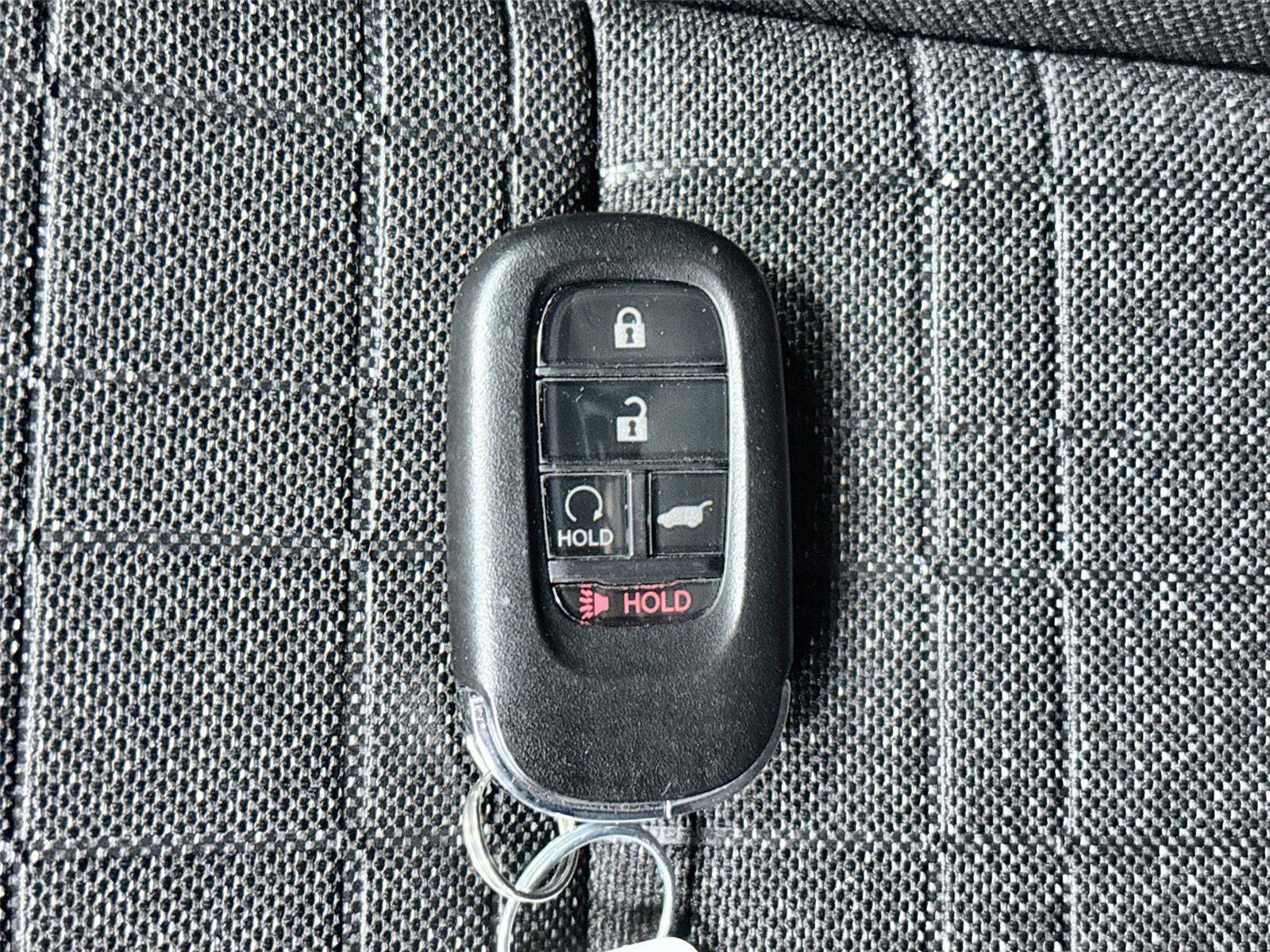 Certified 2025 Honda HR-V Sport image 31