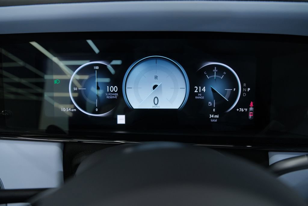 Used 2026 Rolls-Royce Cullinan AWD/4WD image 89