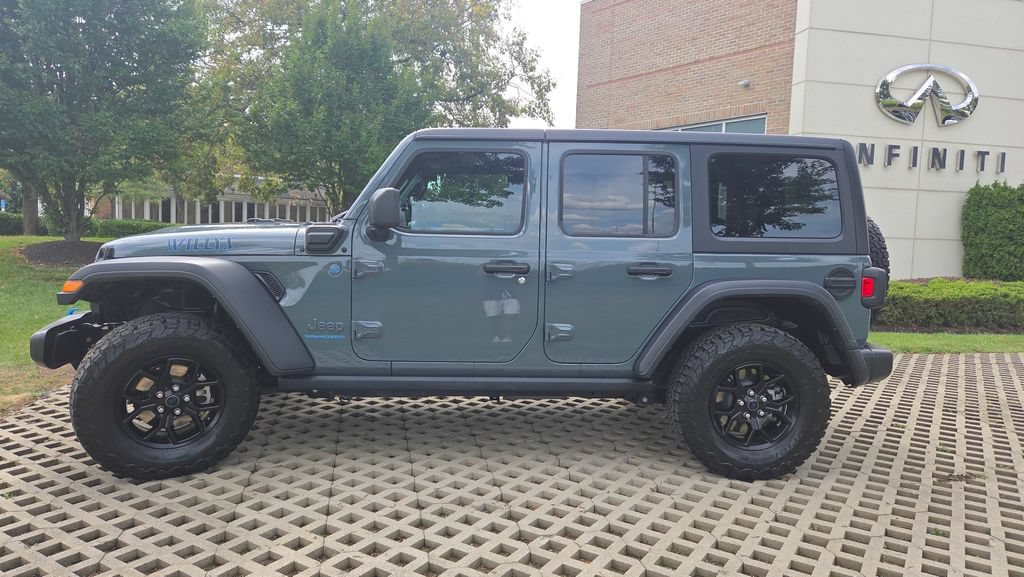Used 2024 Jeep Wrangler Unlimited AWD/4WD image 7