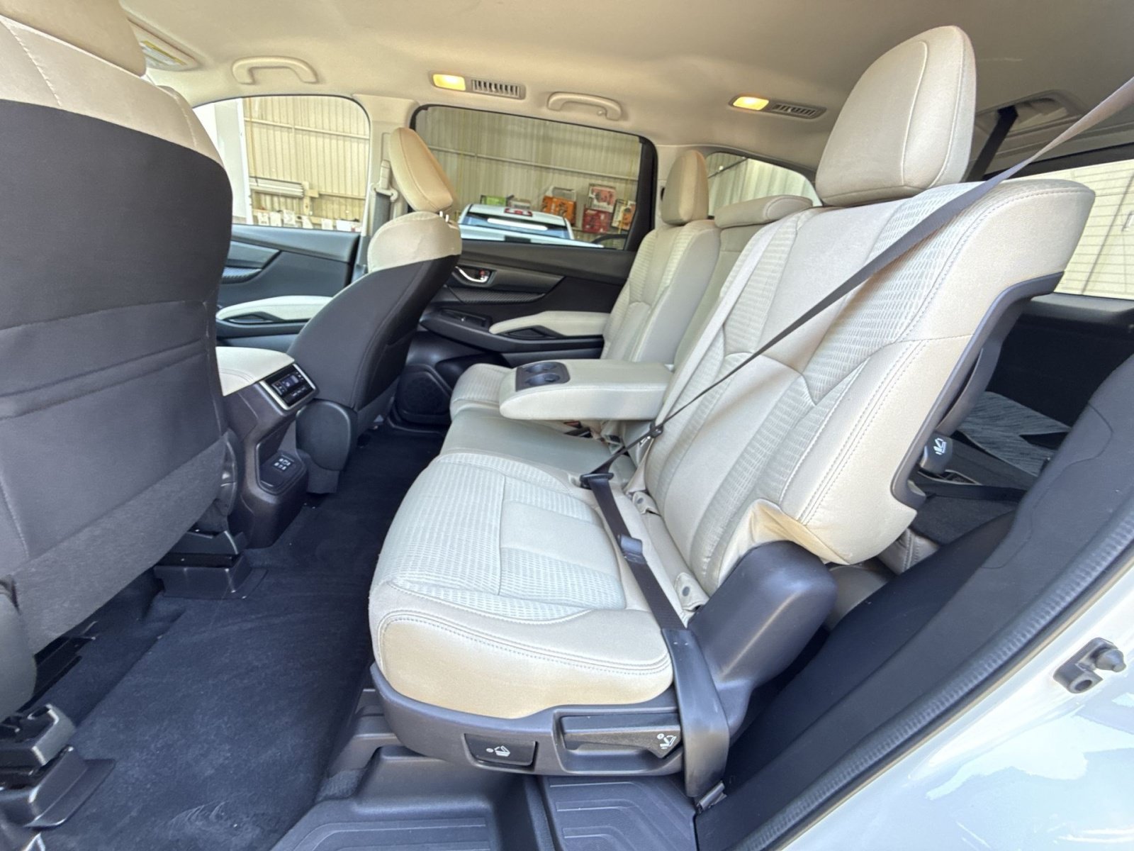 Used 2023 Subaru Ascent Premium w/ Convenience Package AWD/4WD image 24