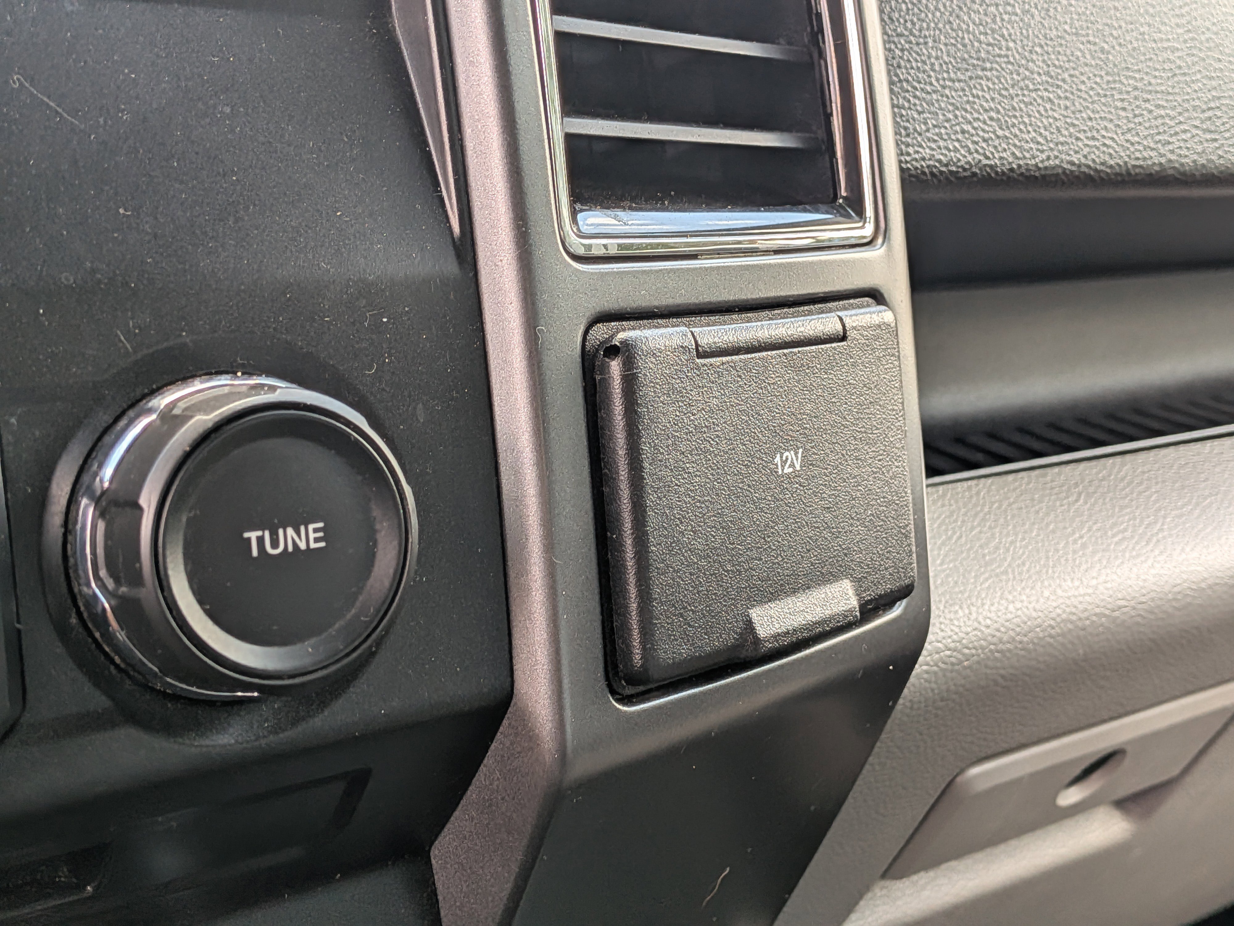 Used 2018 Ford F150 XLT w/ Equipment Group 301A Mid image 32