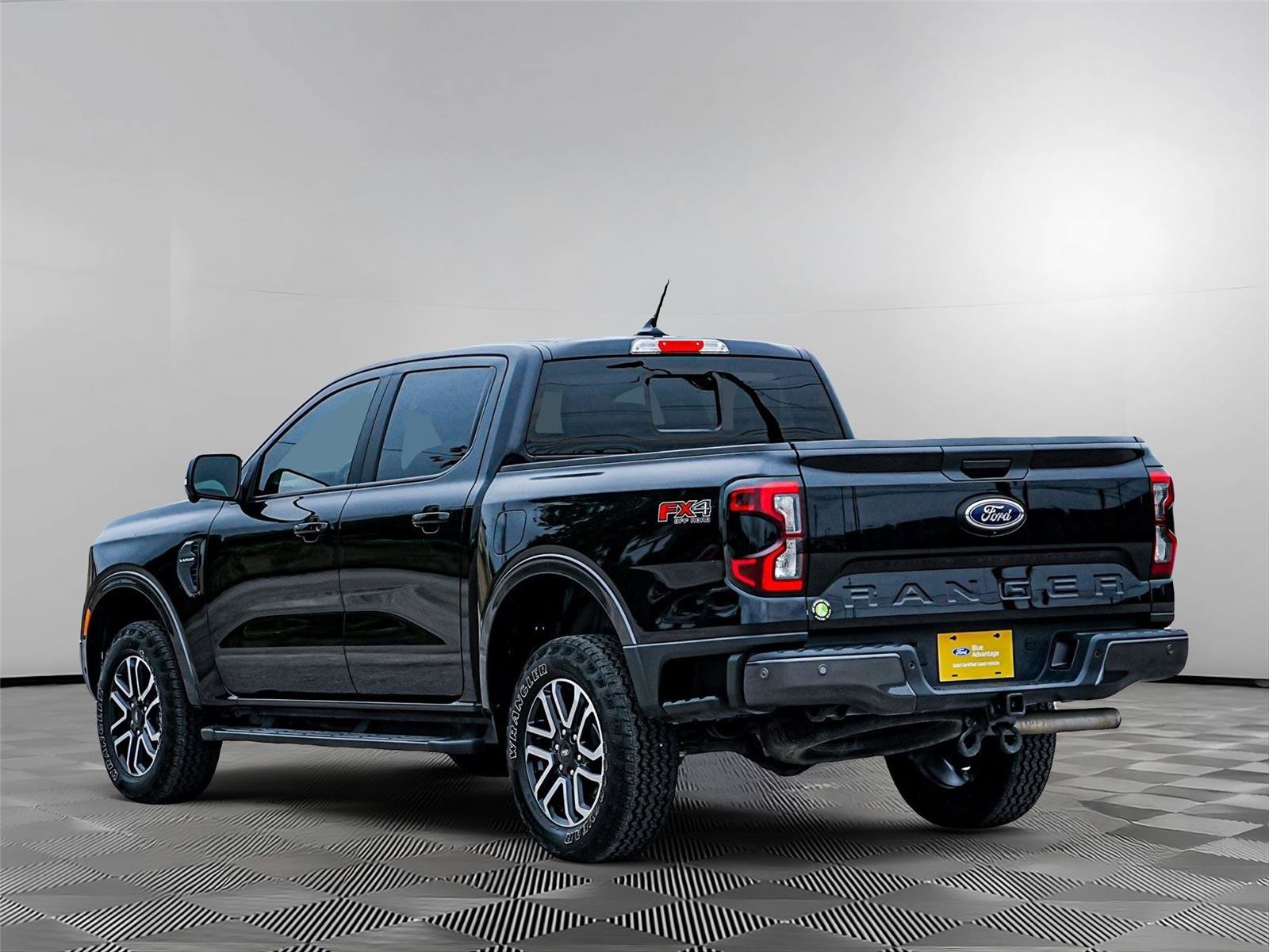 Certified 2024 Ford Ranger Lariat w/ FX4 Off-Road Package AWD/4WD image 6
