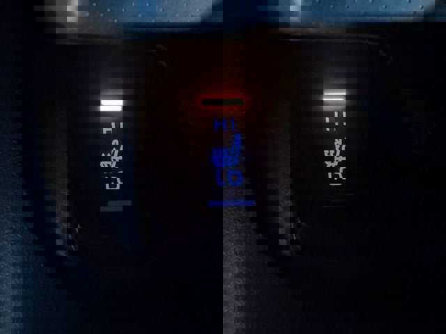 Used 2021 Toyota Corolla XSE image 9