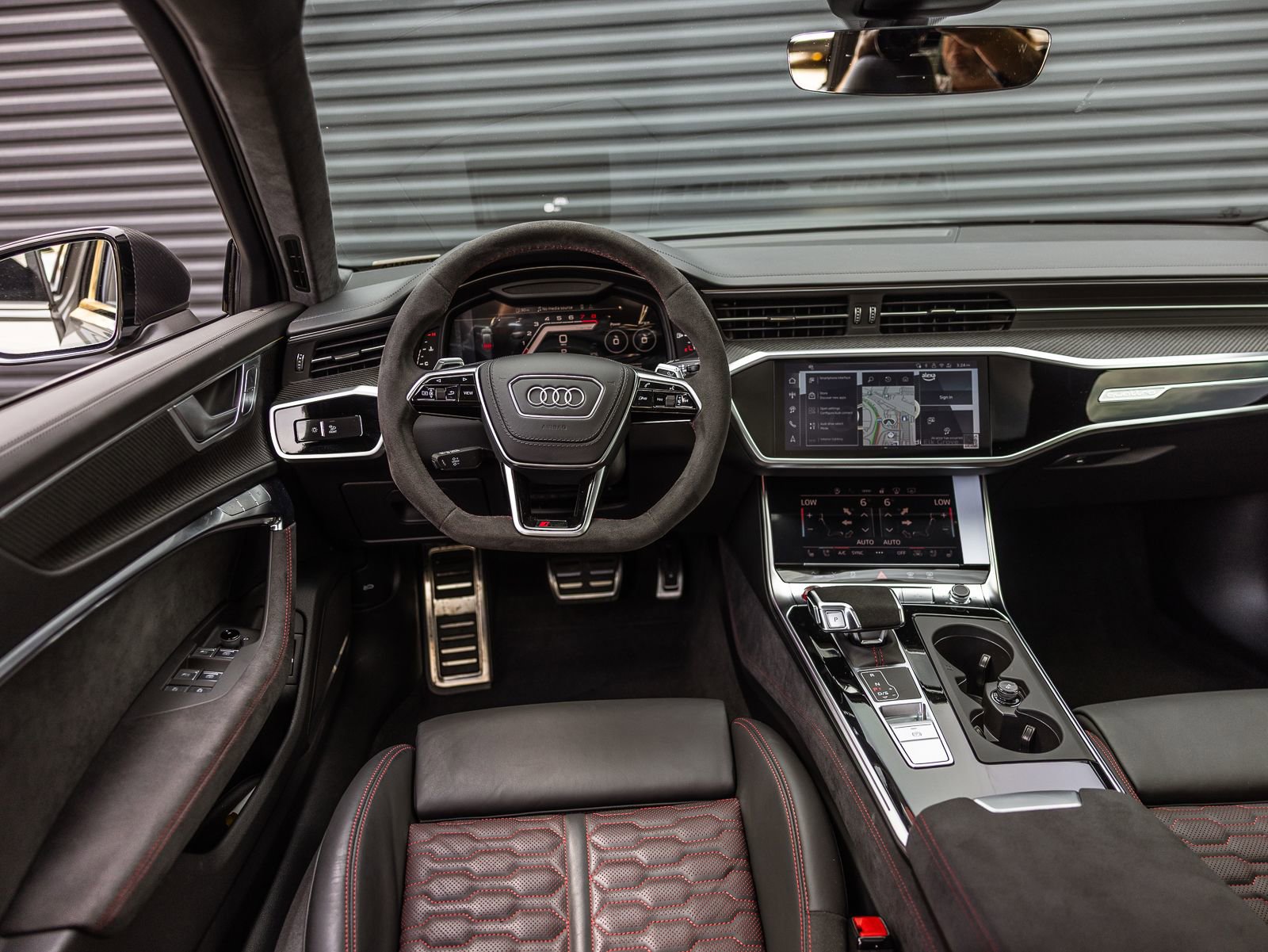 Used 2026 Audi RS 6 performance image 12